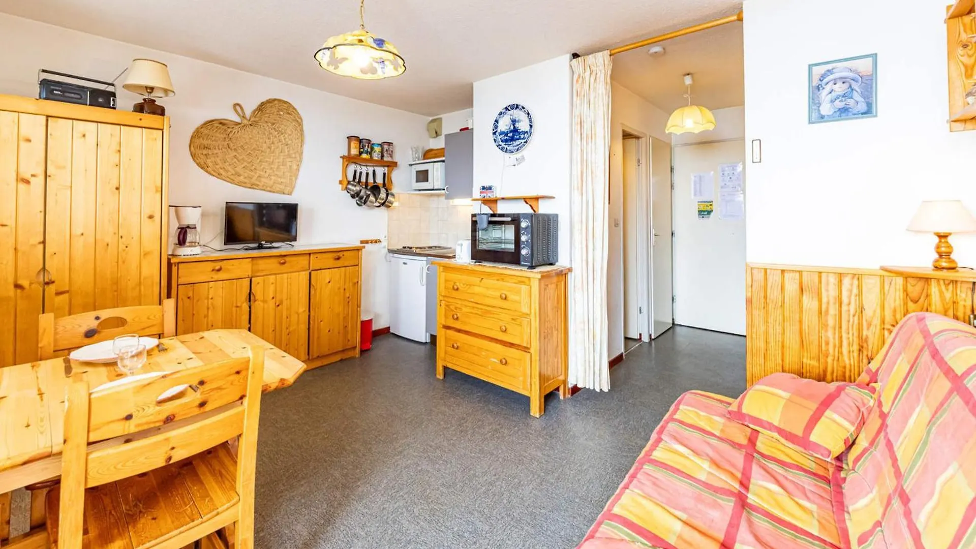 Studio Cosy 4 Pers, Balcon, Au Pied Des Pistes - Fr-1-807-33 생프랑수아롱샴 아파트
